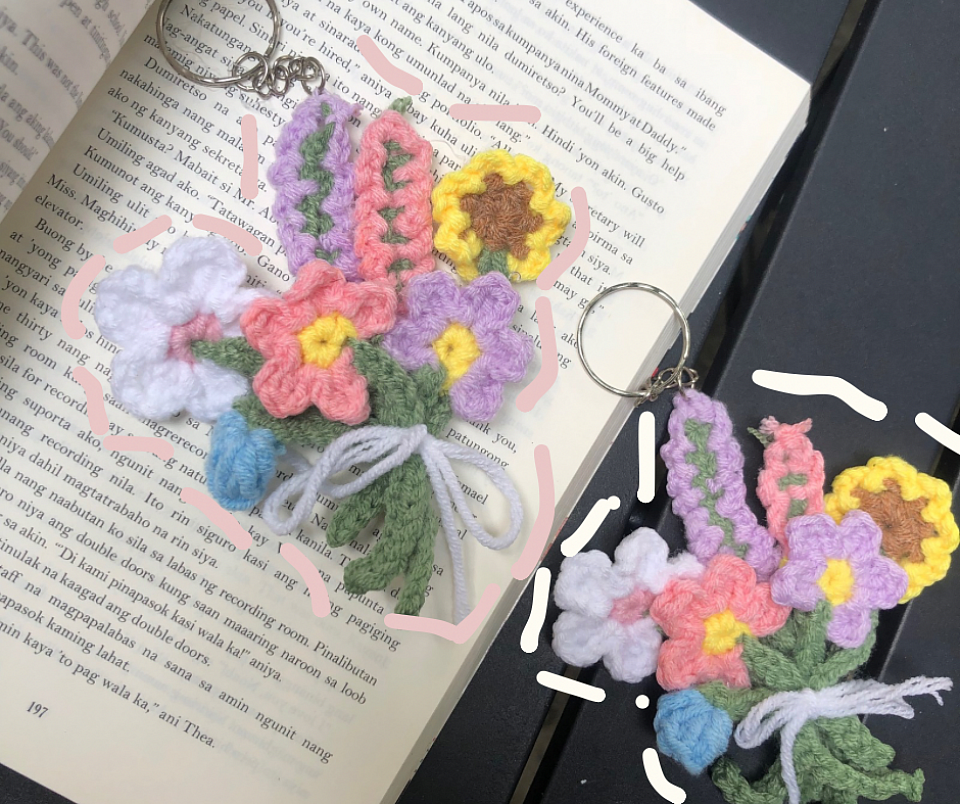 Php 89 - Mini bouquet keychain