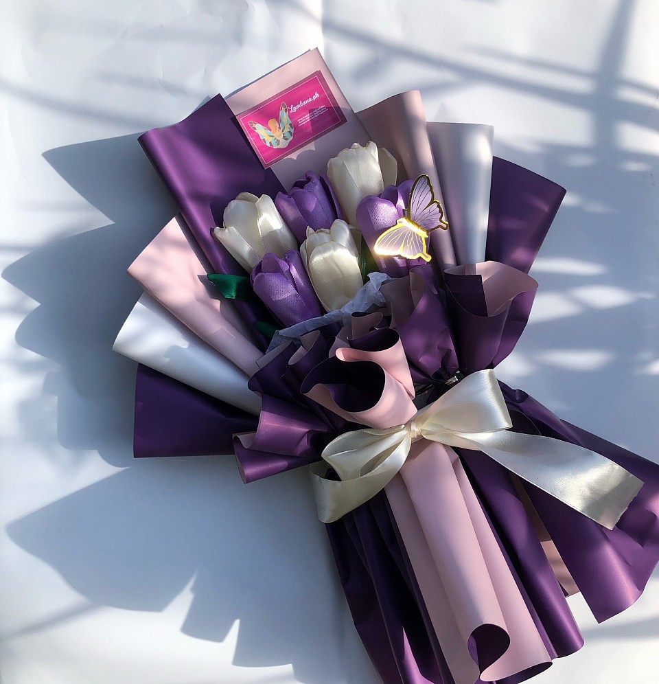 Php 299 - 6 pcs tulips bouquet: Purple